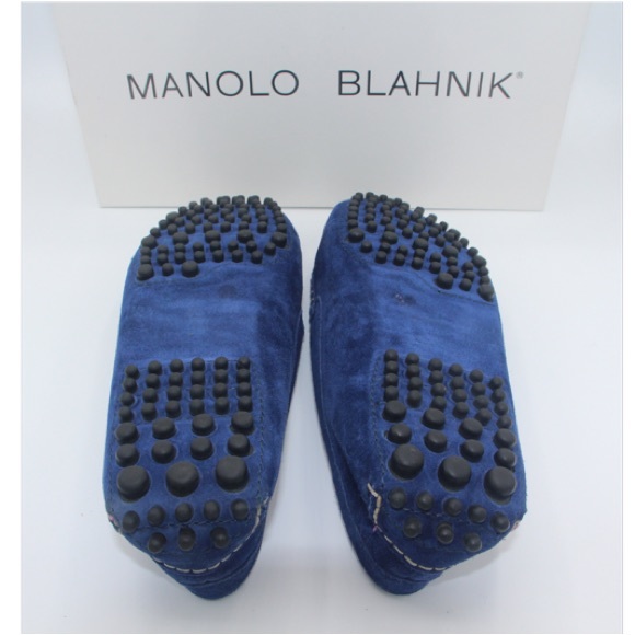 Manolo Blahnik Suede Driver, navy with fuchsia pink, size 37.5 - Picture 4 of 4
